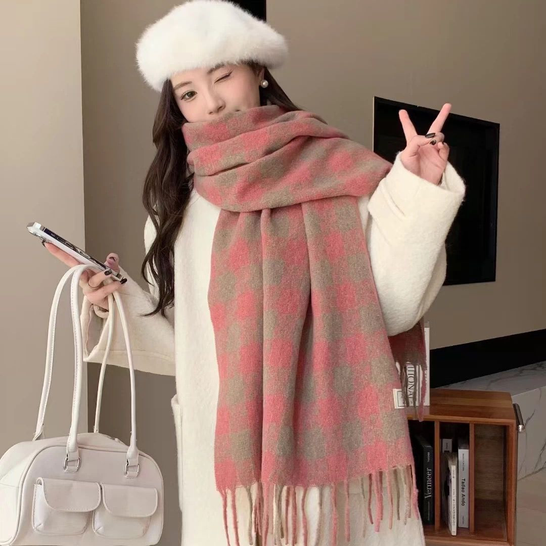 Fashionable Large Checkered Scarves