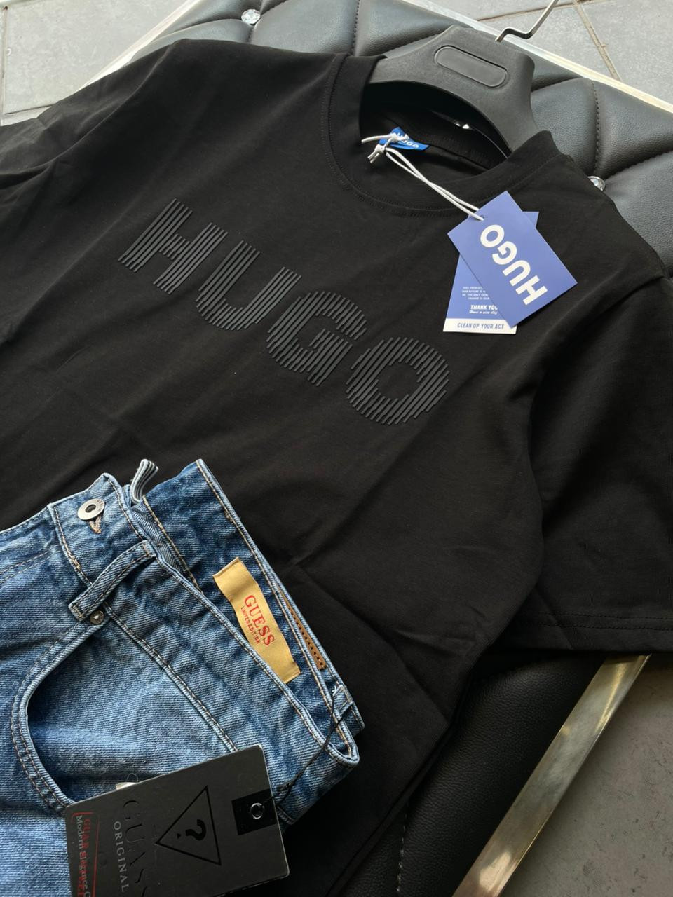 HUGO T-shirt