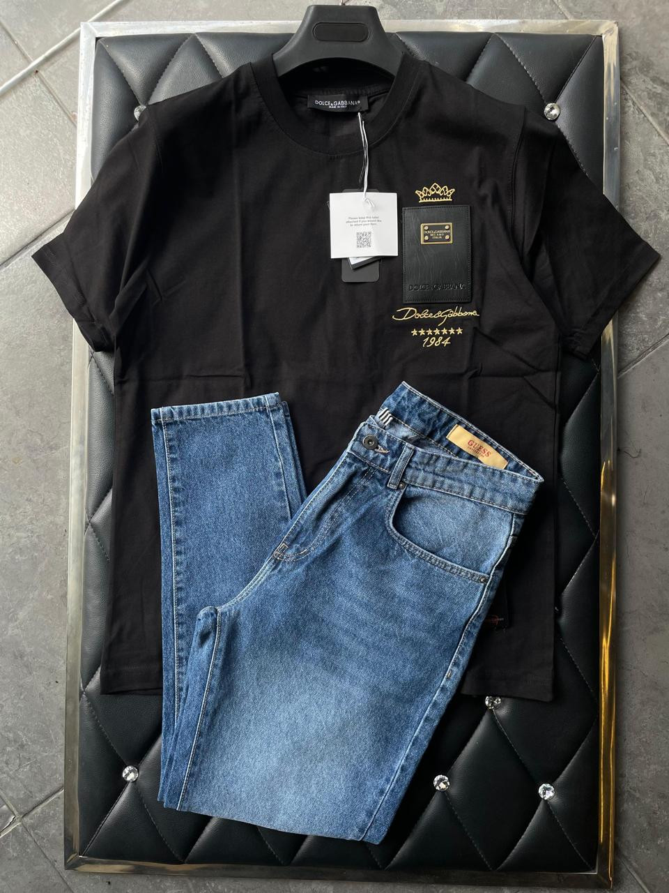 Brand T-shirt 20$ & jeans 25$